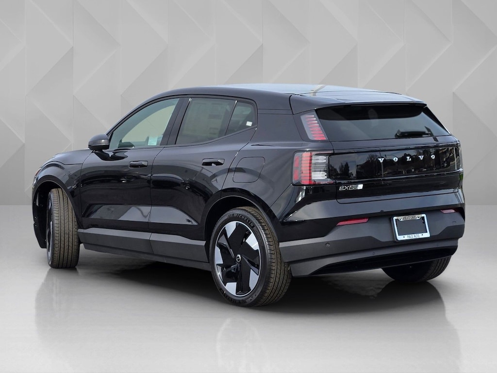 New 2026 Volvo EX30 Twin Motor Plus SUV