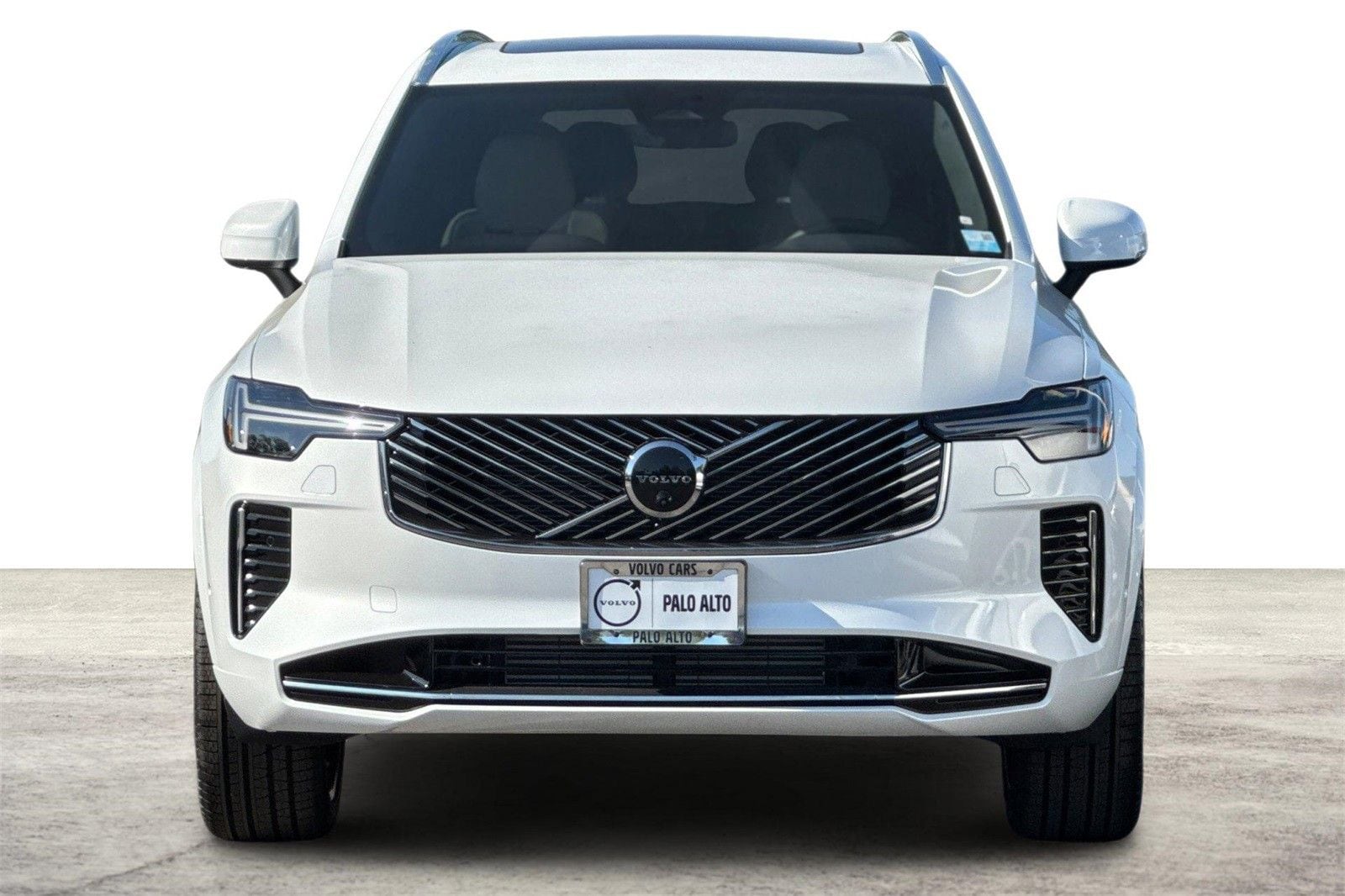 2026 Volvo XC90 Plus - Photo 10