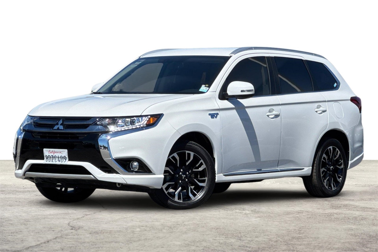 Used 2018 Mitsubishi Outlander SEL with VIN JA4J24A53JZ050687 for sale in Palo Alto, CA