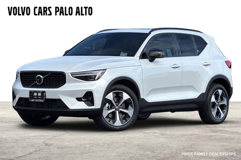 New 2026 Volvo XC40 B5 Plus SUV