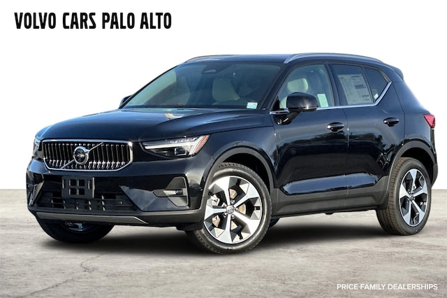 2025 Volvo XC40 B5 Plus Bright Theme SUV
