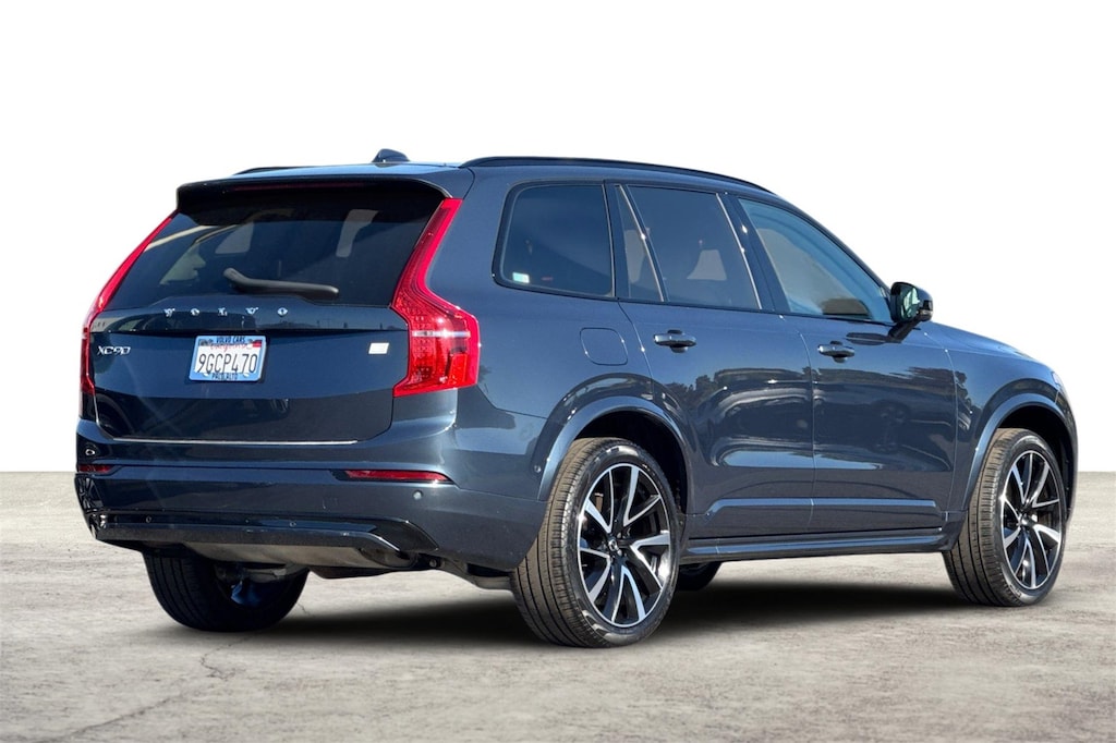 Certified 2023 Volvo XC90 Recharge Plug-In Hybrid Ultimate SUV