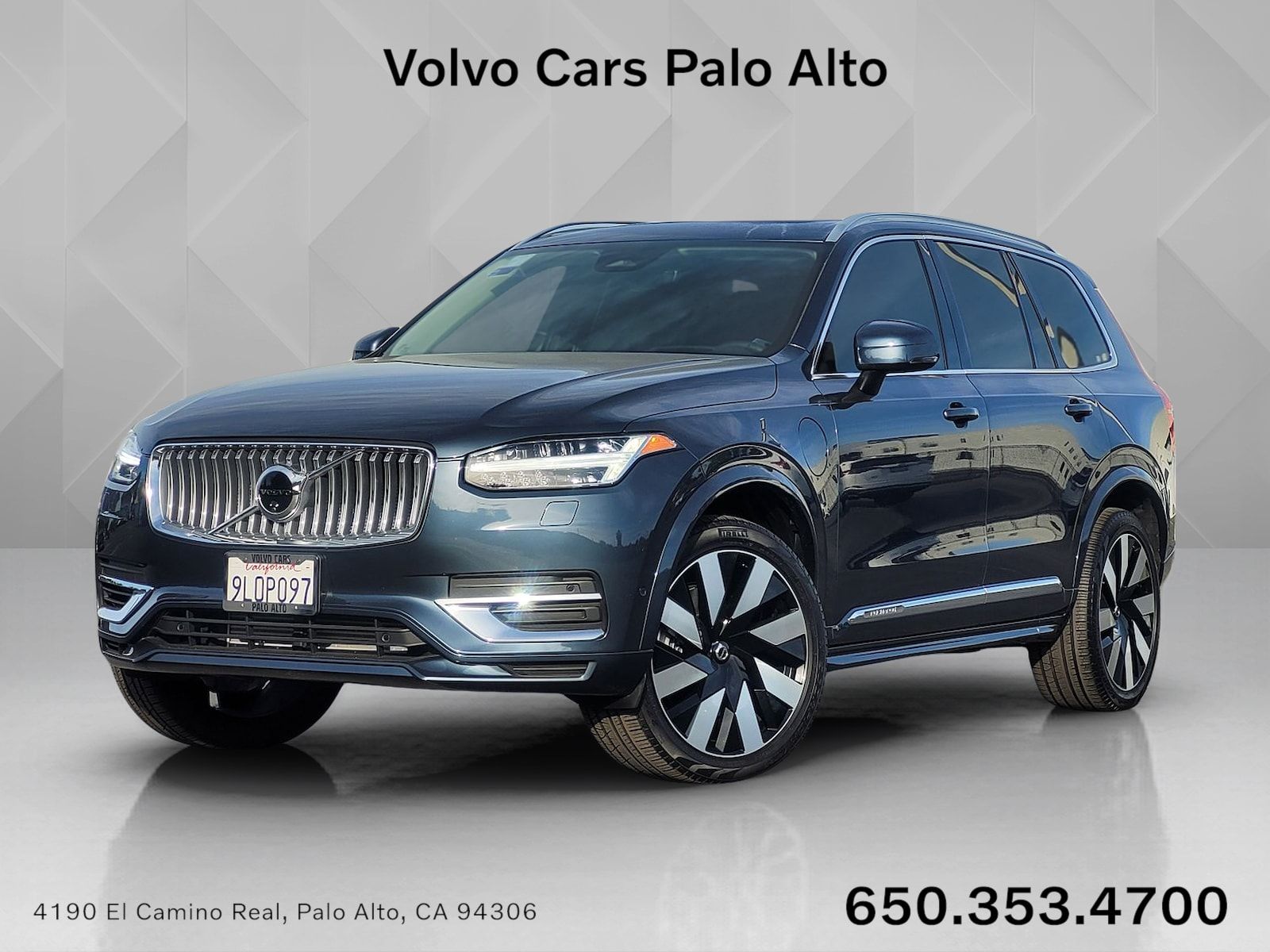 2024 Volvo XC90 T8 Recharge Ultimate 6-Seater 4WD's photo
