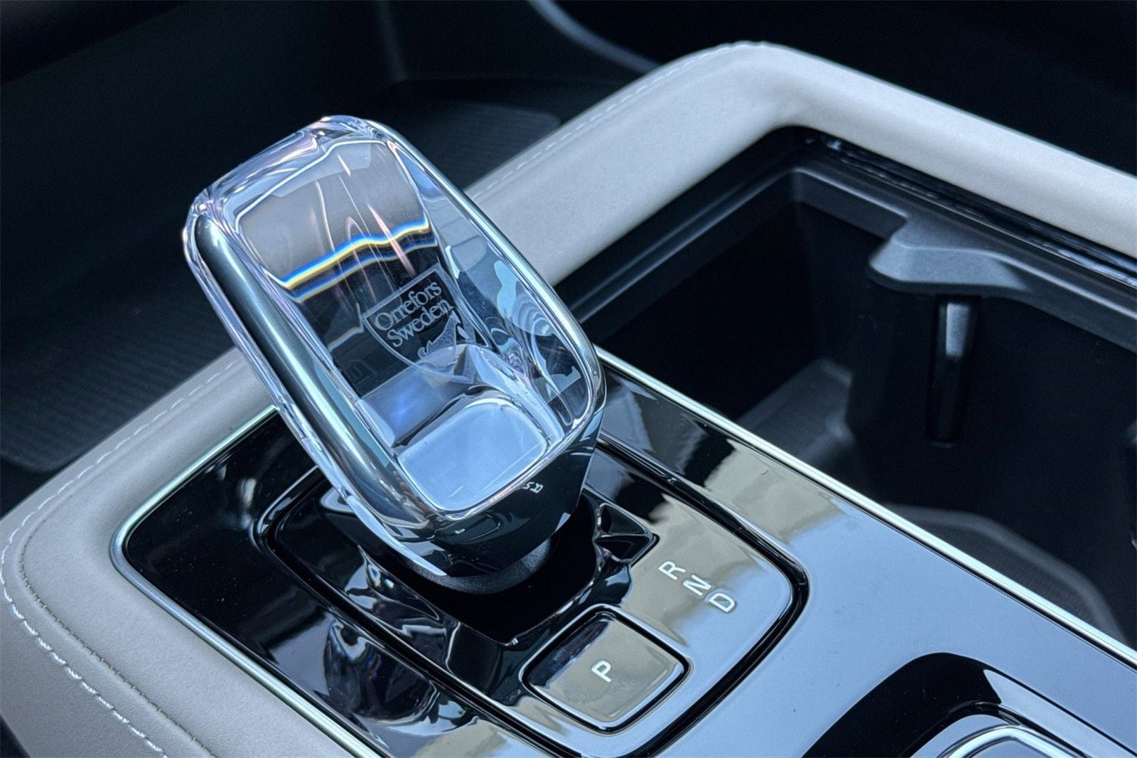 2026 Volvo XC90 Plus - Photo 22