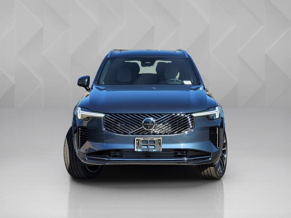 New 2026 Volvo XC90 plug-in hybrid T8 Ultra 7-Seater SUV