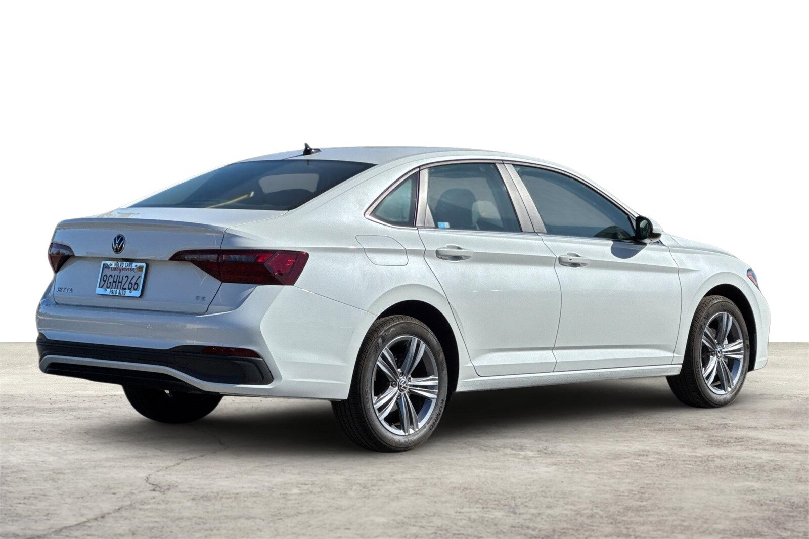2023 Volkswagen Jetta 1.5T SE photo 3