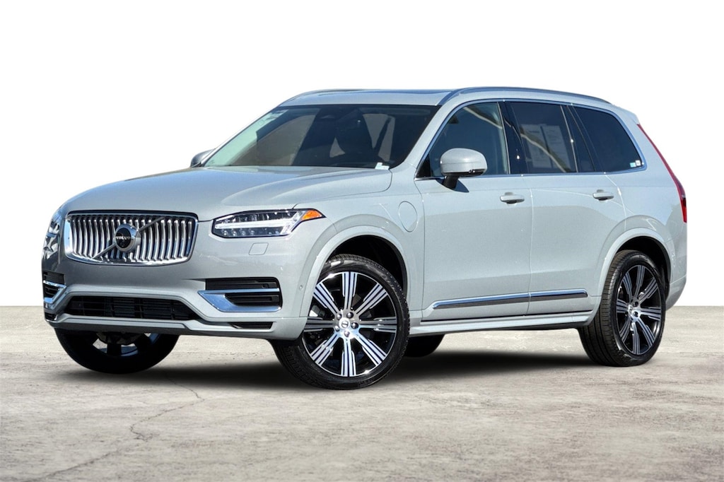Certified 2025 Volvo XC90 Plug-In Hybrid T8 Ultra SUV