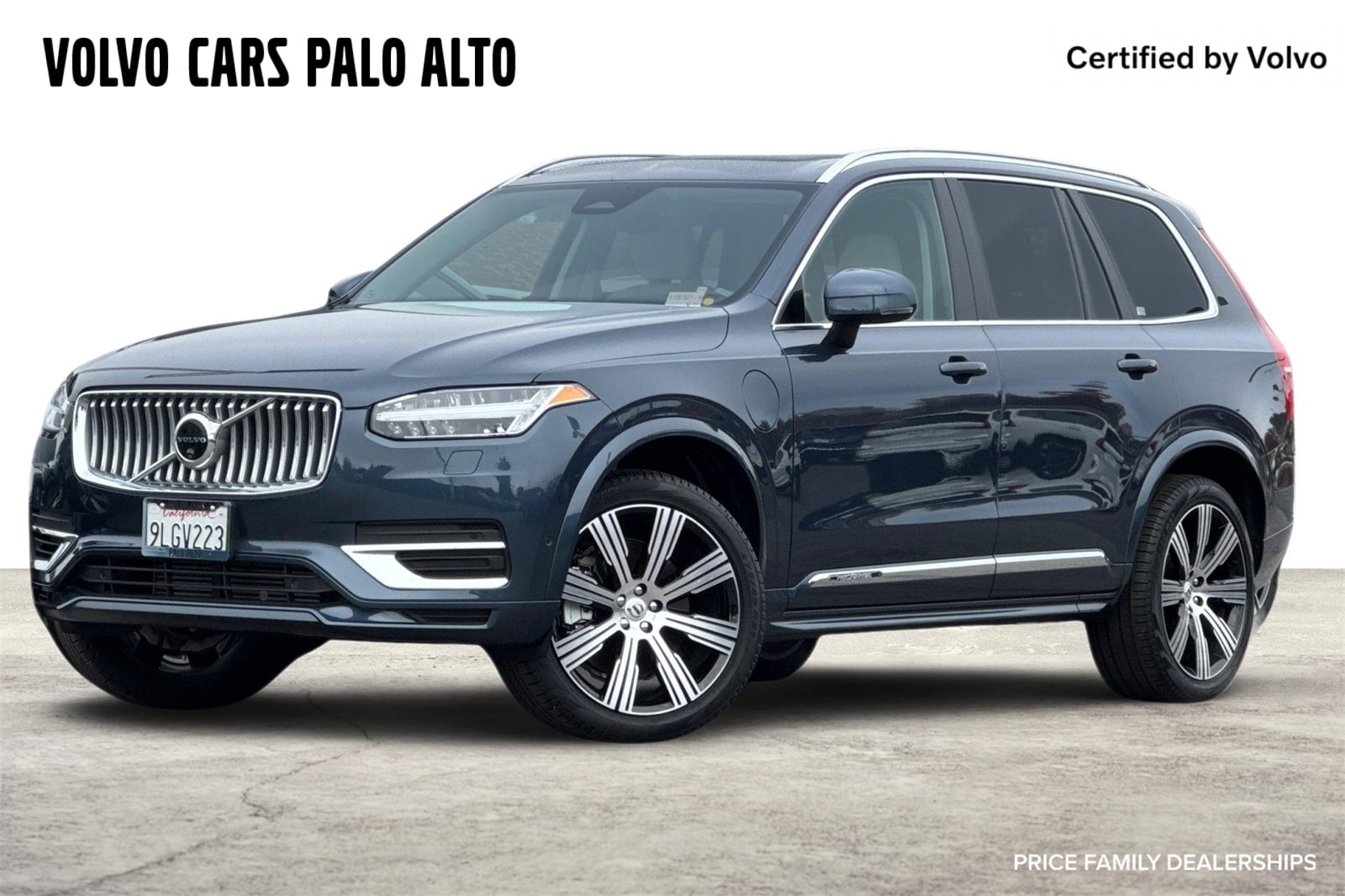 2024 Volvo XC90 Plus's photo