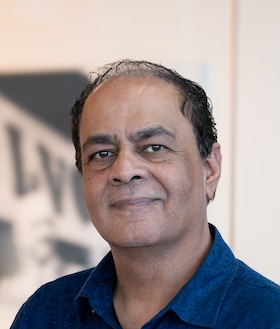 Staff member Jay Vaswani from ID_9401b71992ff