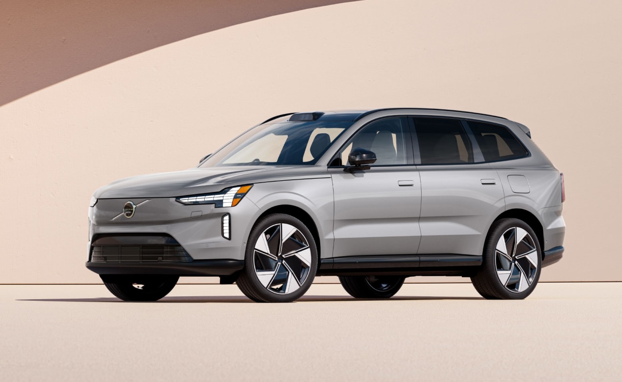 2025 Volvo EX90