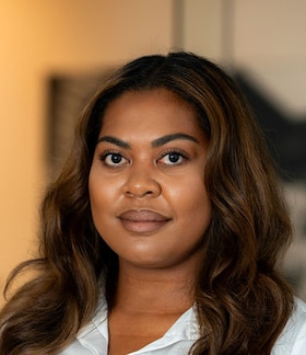 Staff member Daniesha Davis from ID_bef6d6269049