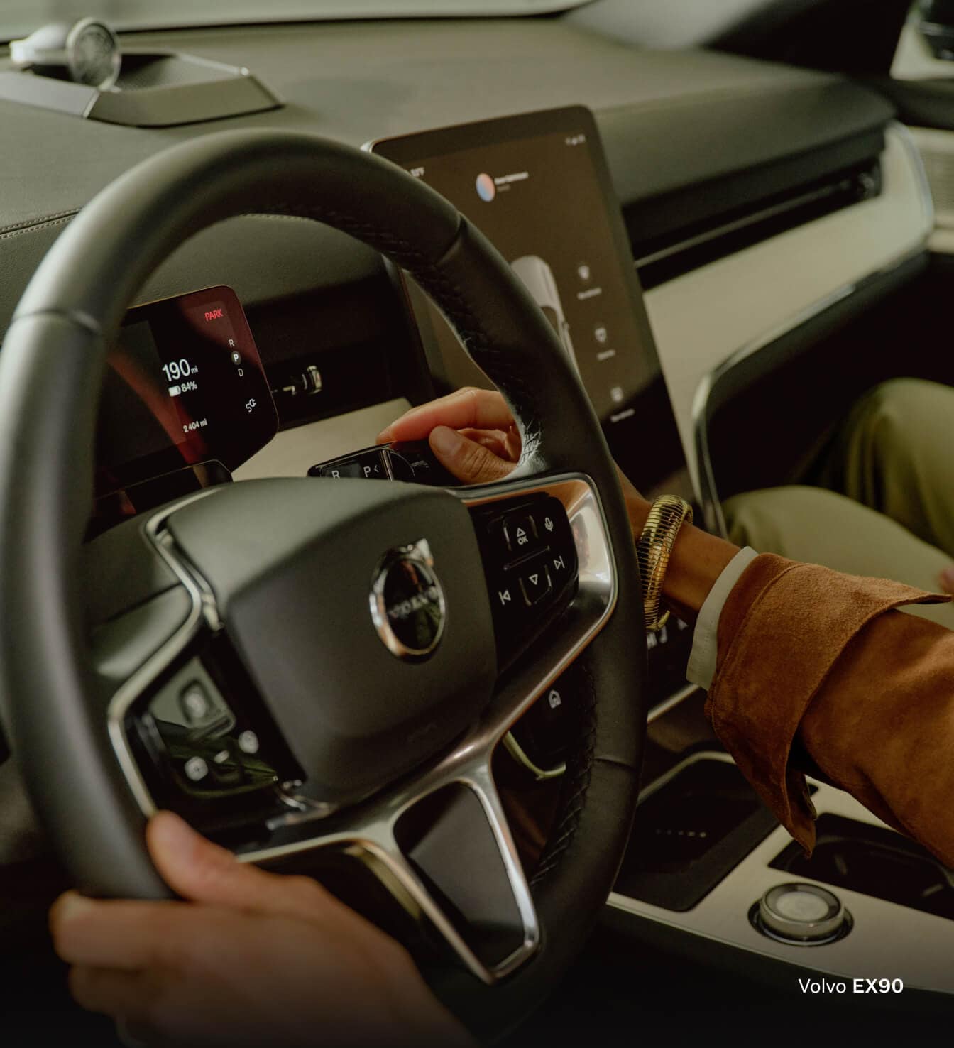 Volvo EX90 vs. Kia EV9 Tech & Safety
