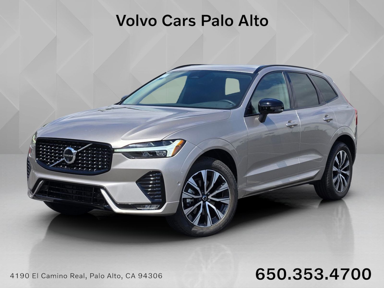 2025 Volvo XC60 B5 Plus Dark AWD's photo