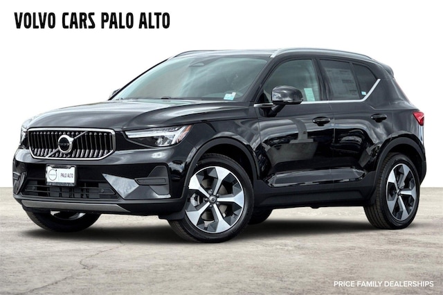 2025 Volvo XC40 B5 Core Bright Theme AWD SUV