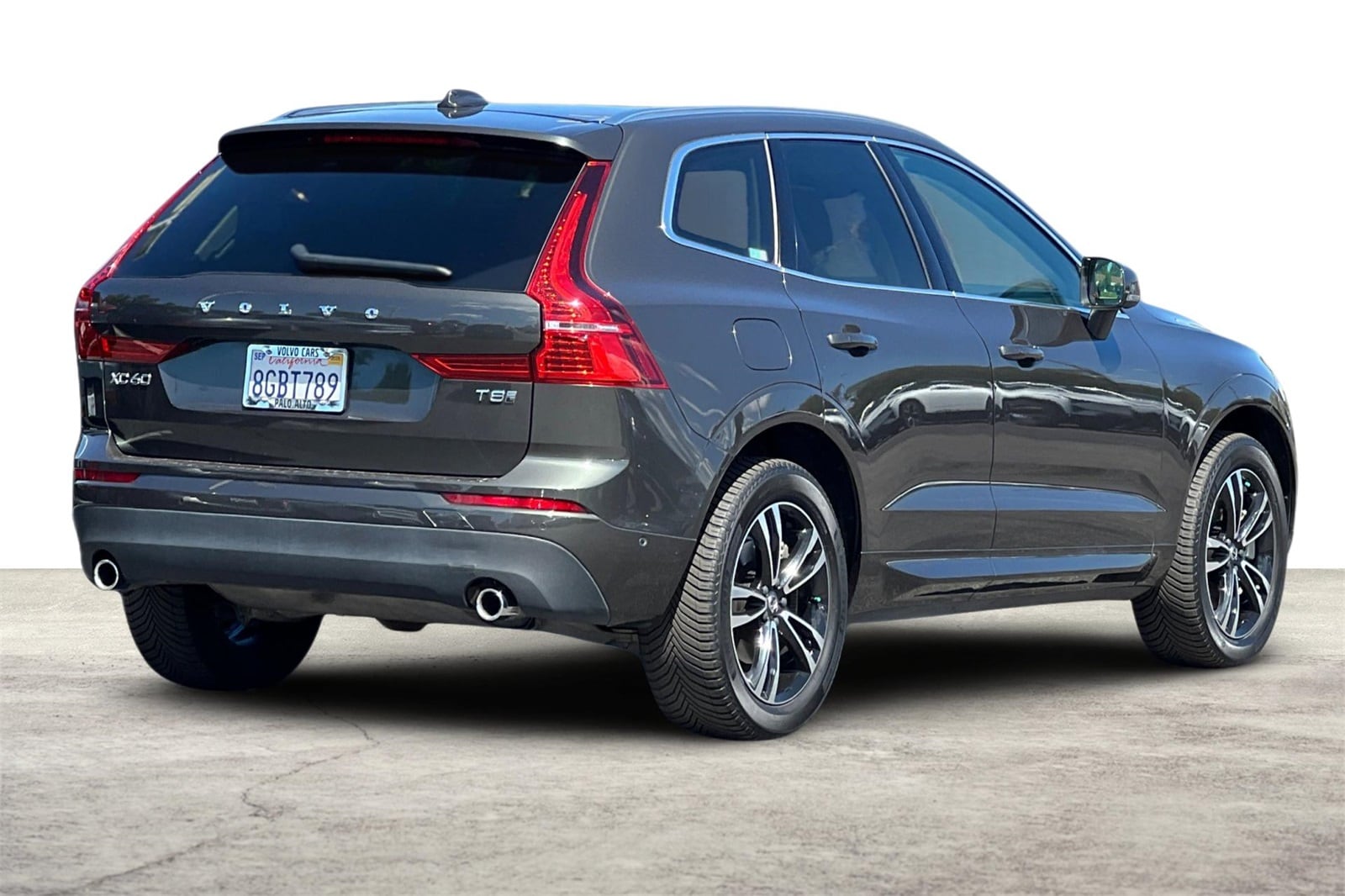 Used 2019 Volvo XC60 Momentum with VIN LYVBR0DK0KB234705 for sale in Palo Alto, CA