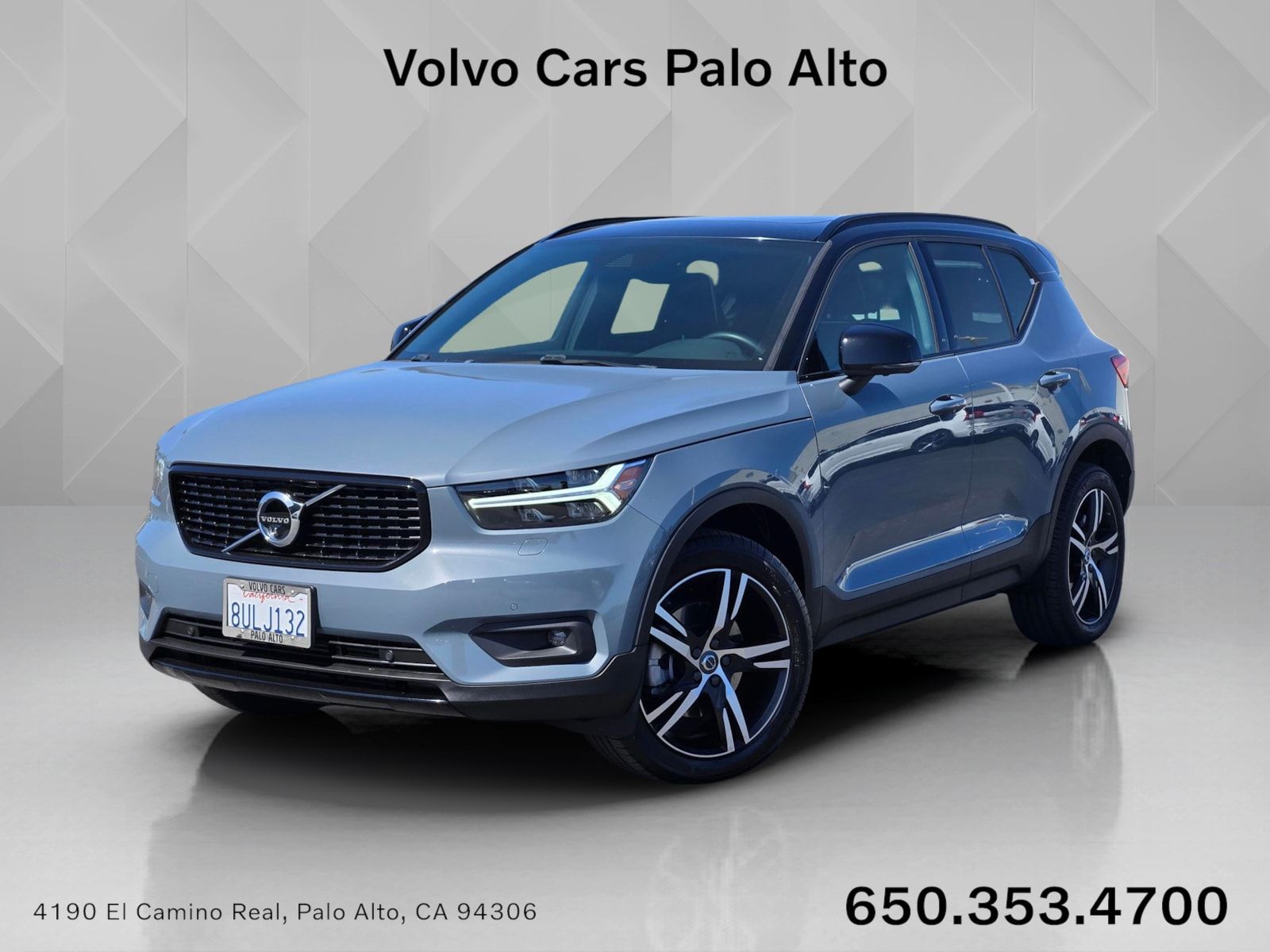2021 Volvo XC40 R-Design