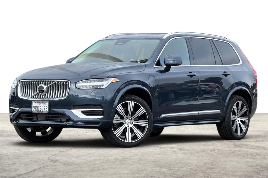 Certified 2025 Volvo XC90 Plug-In Hybrid T8 Plus SUV