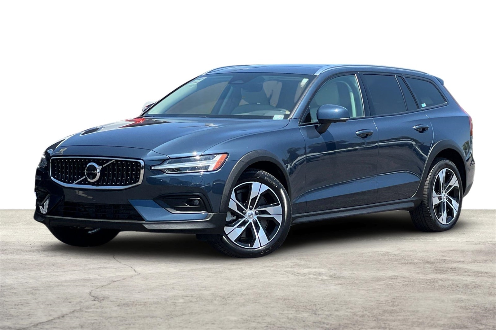 Certified 2024 Volvo V60 Cross Country Plus with VIN YV4L12WY5R2139297 for sale in Palo Alto, CA