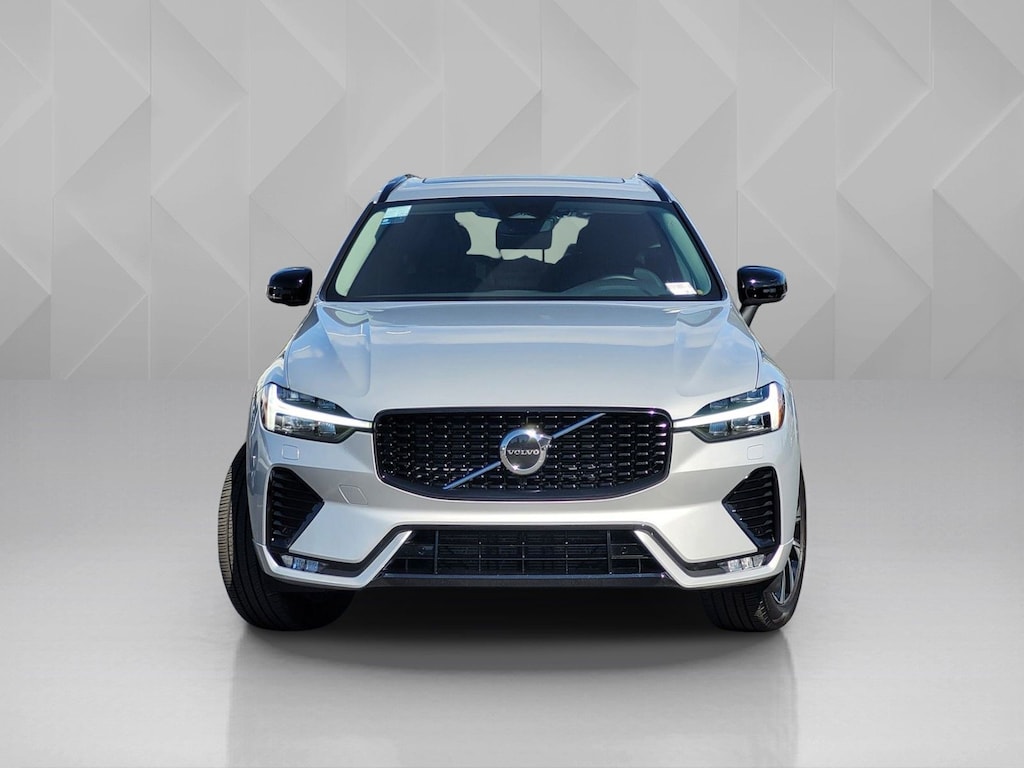 Certified 2025 Volvo XC60 B5 Core SUV
