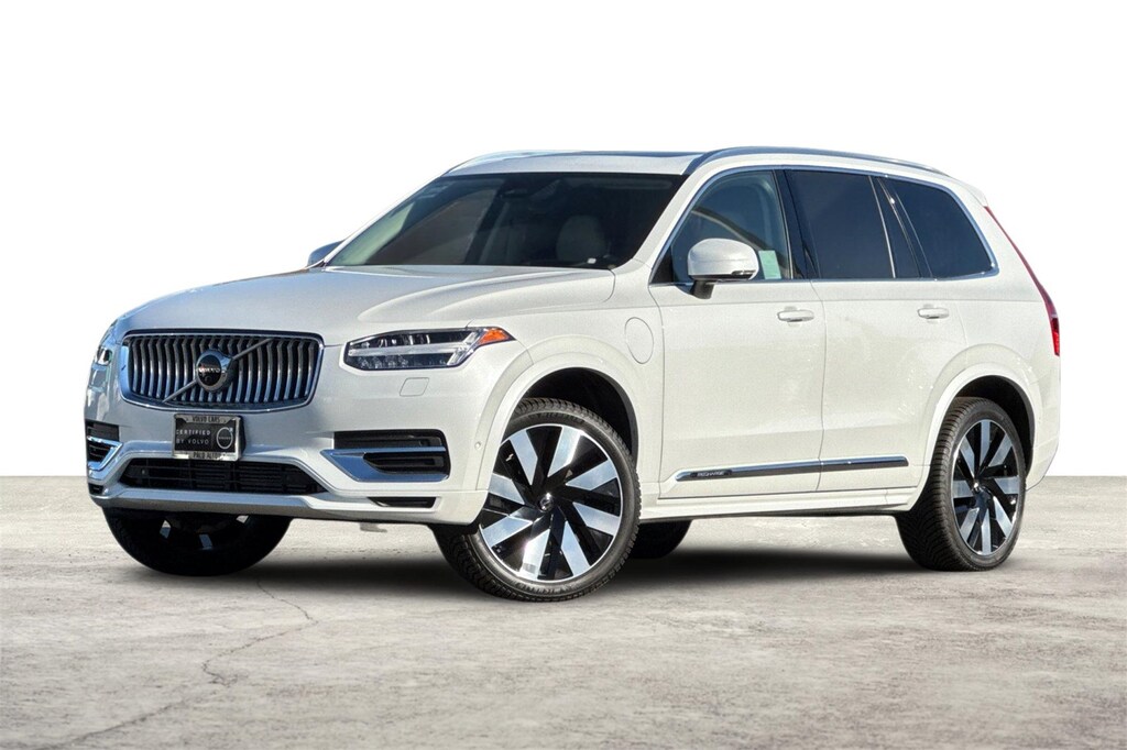 Certified 2023 Volvo XC90 Recharge Plug-In Hybrid Ultimate SUV