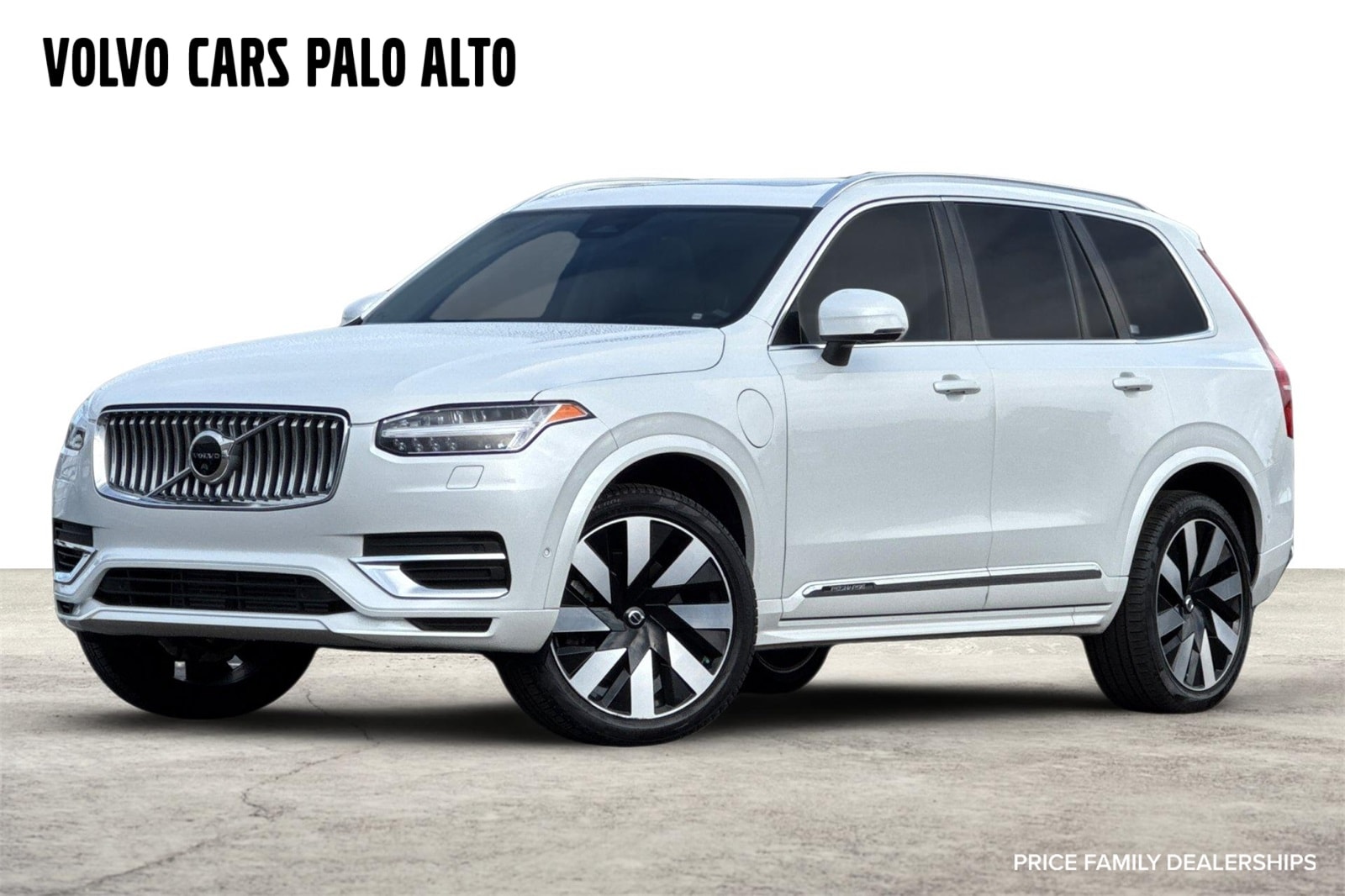 2023 Volvo XC90 Ultimate's photo