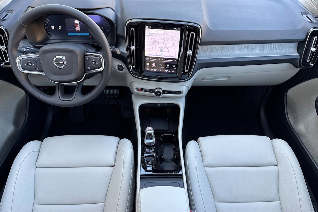 New 2026 Volvo XC40 B5 Plus SUV