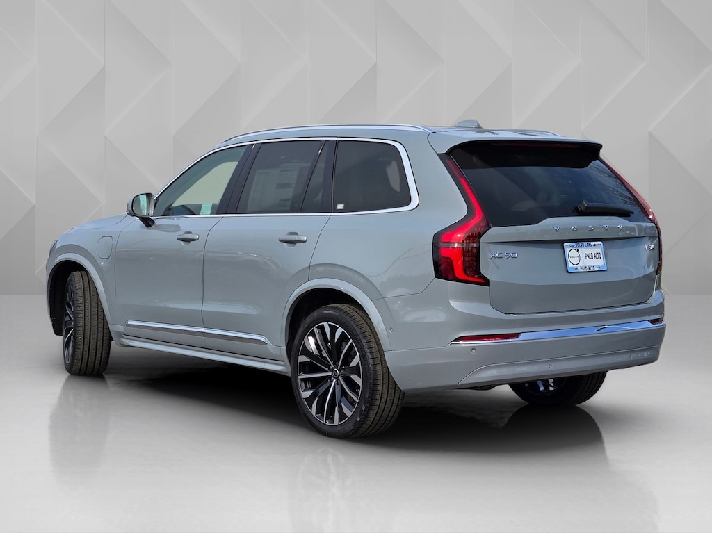 New 2026 Volvo XC90 plug-in hybrid T8 Ultra 7-Seater SUV