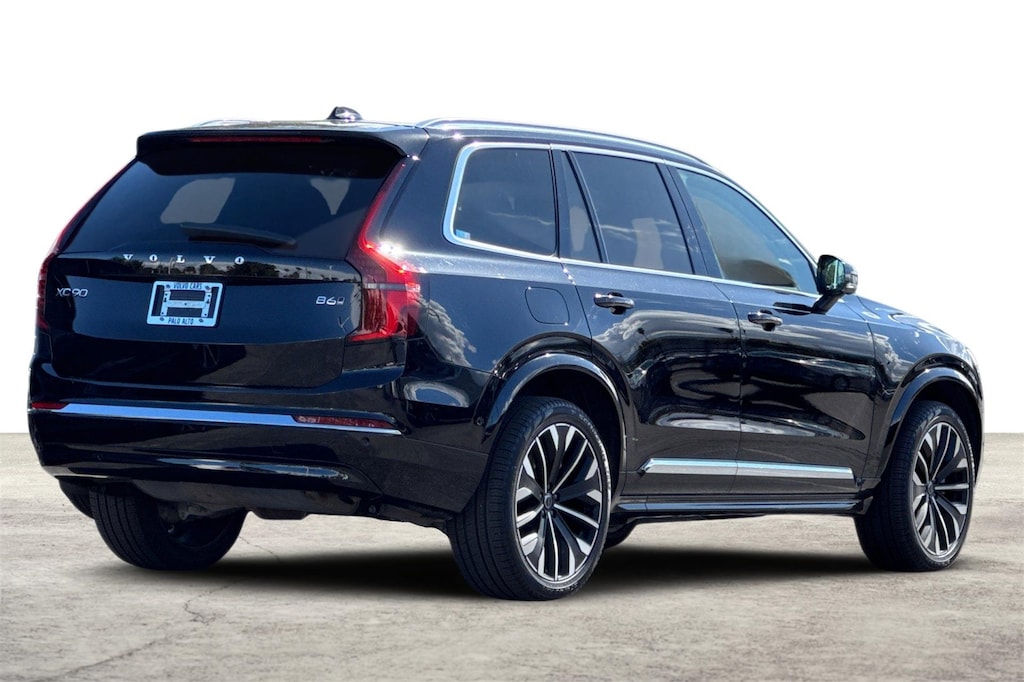 Certified 2025 Volvo XC90 B6 Plus 7-Seater SUV