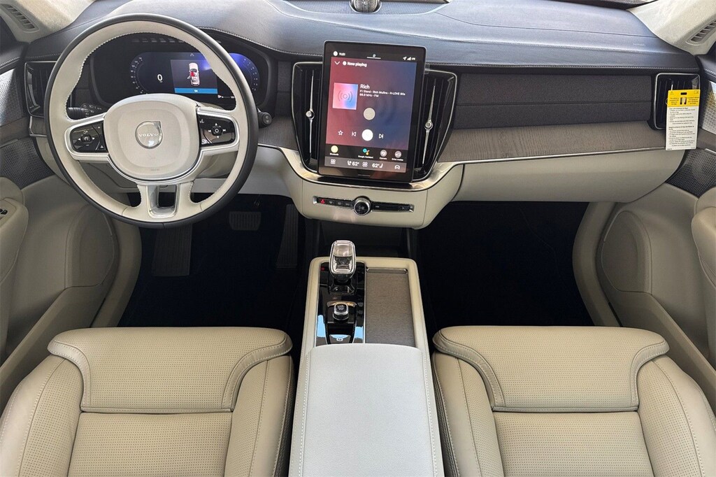 New 2026 Volvo XC90 B6 Ultra Dark Theme 7-Seater SUV