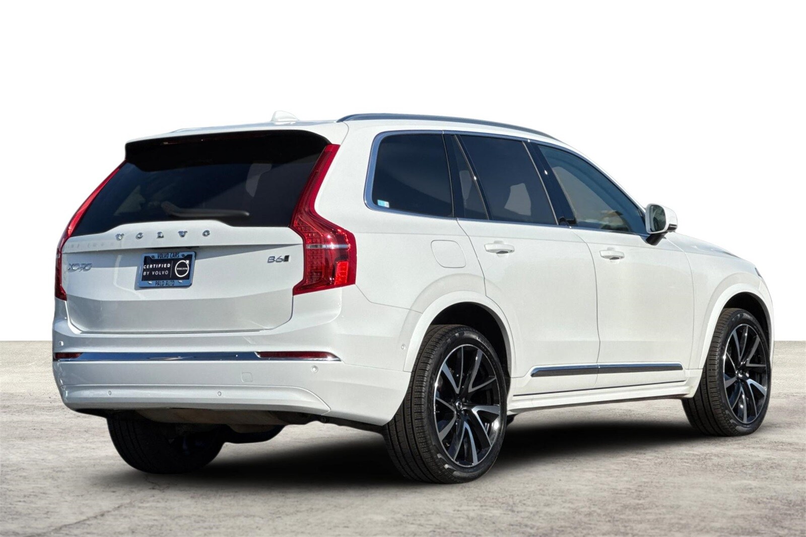 2024 Volvo XC90 Ultimate photo 3