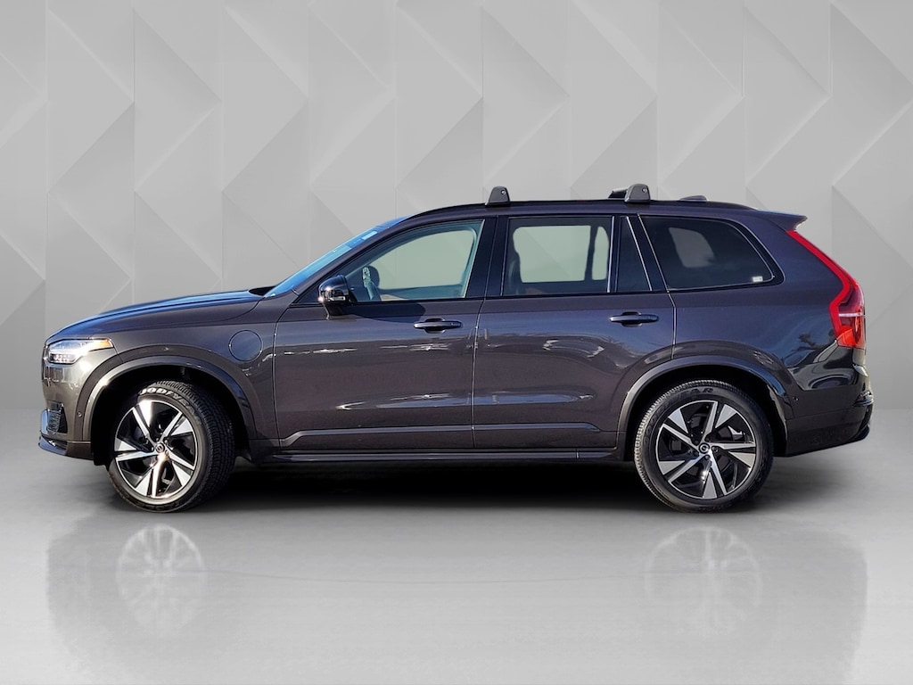 Certified 2023 Volvo XC90 Recharge Plug-In Hybrid T8 Plus Dark Theme 7 Passenger SUV