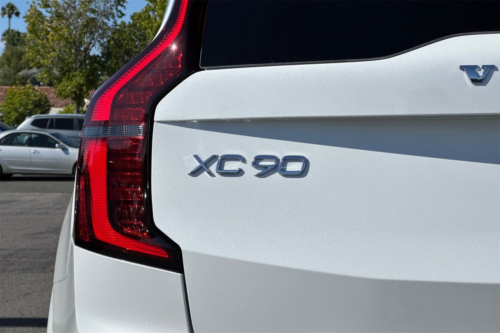2026 Volvo XC90 Plus - Photo 28