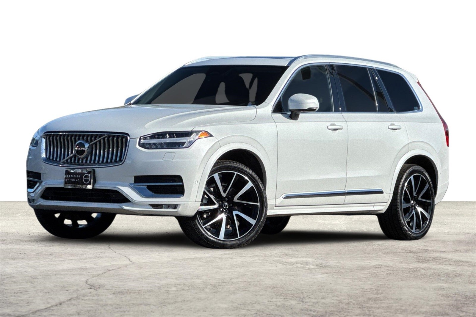 2024 Volvo XC90 Ultimate photo 2