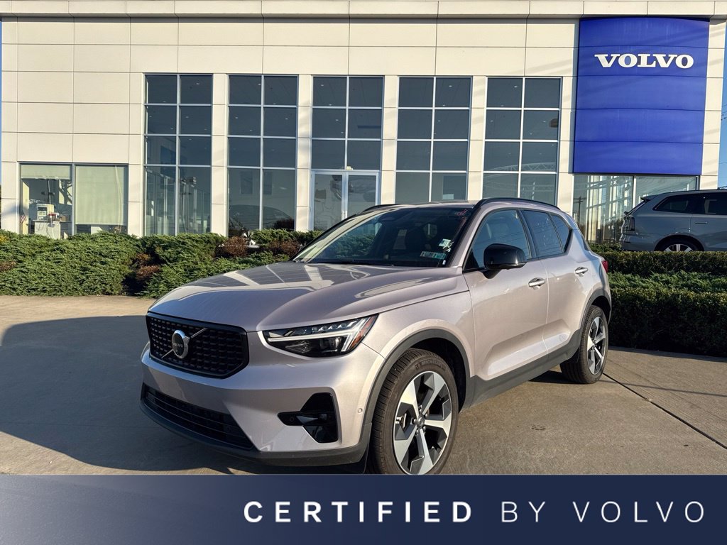Certified 2026 Volvo XC40 B5 Plus SUV