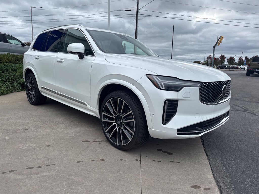 New 2026 Volvo XC90 B6 Plus 7-Seater SUV