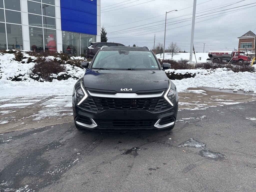 Used 2023 Kia Sportage Hybrid EX SUV