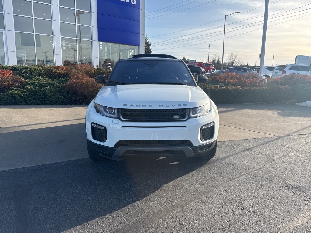 Used 2019 Land Rover Range Rover Evoque SE Premium with VIN SALVP2RX9KH331833 for sale in Pittston, PA