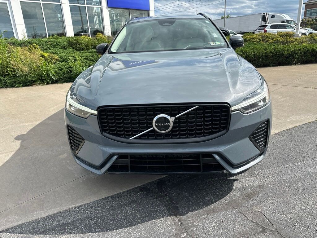 Used 2023 Volvo XC60 B5 Ultimate Dark Theme SUV