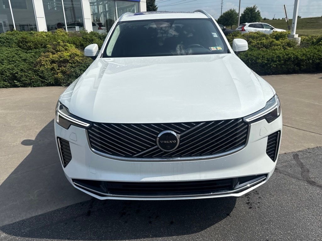 New 2026 Volvo XC90 plug-in hybrid T8 Plus 7-Seater SUV