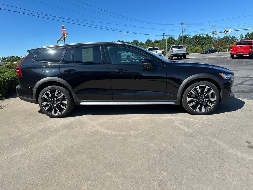 Used 2024 Volvo V60 Cross Country Ultimate Wagon