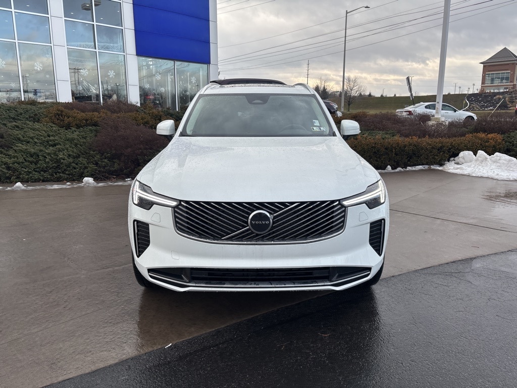 New 2026 Volvo XC90 B6 Core SUV