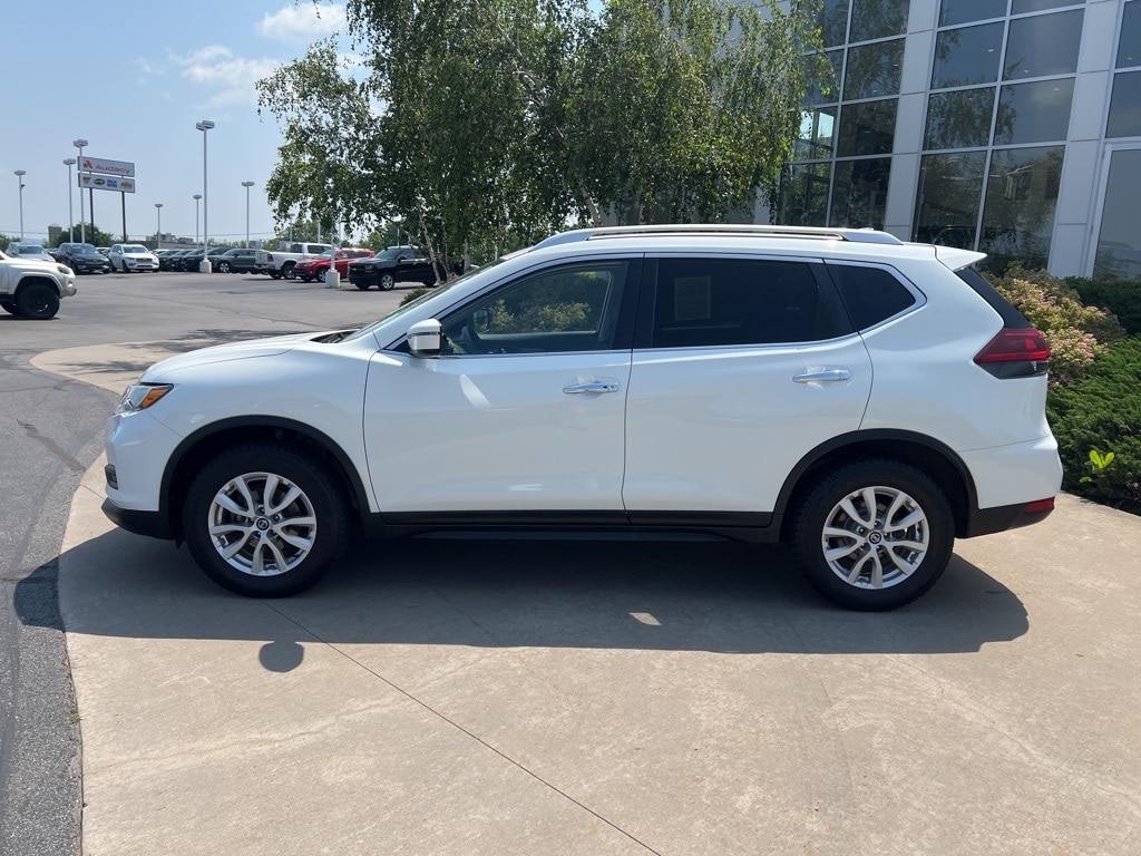 Used 2020 Nissan Rogue SV with VIN KNMAT2MV7LP542558 for sale in Pittston, PA
