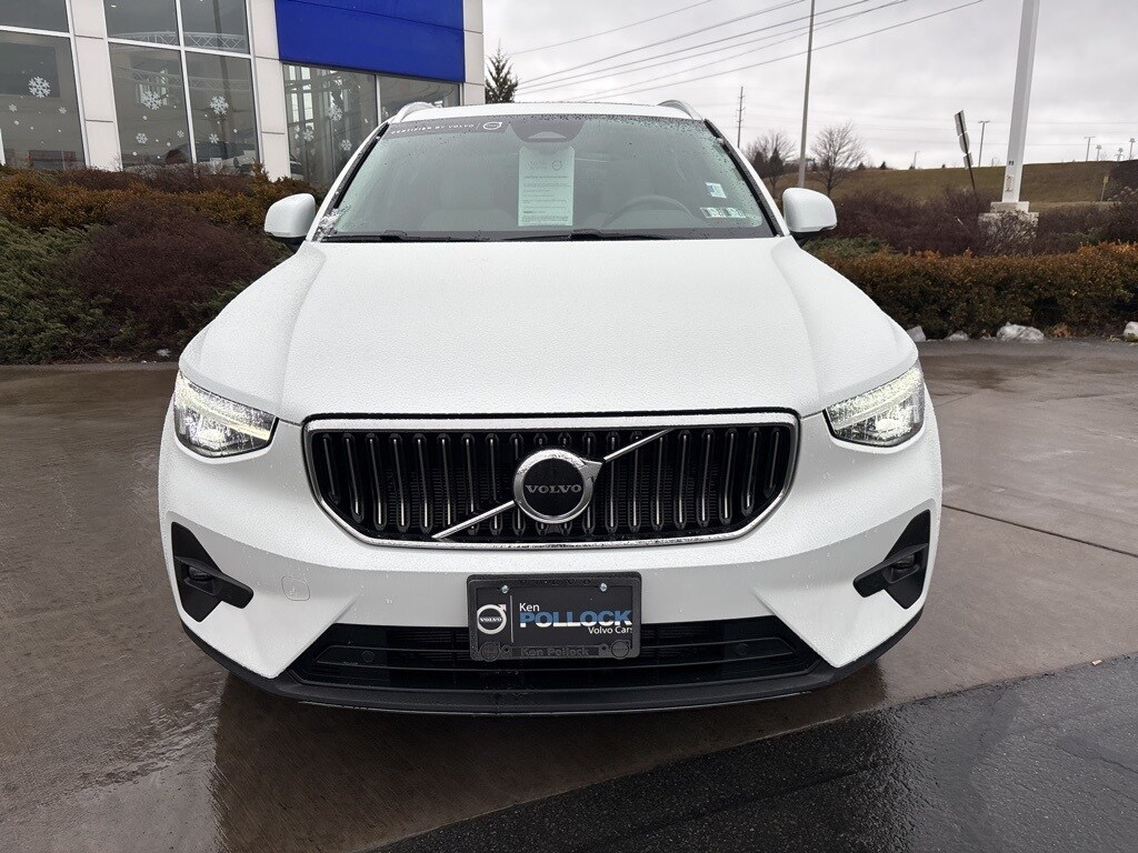 Certified 2023 Volvo XC40 B5 Plus Bright Theme SUV