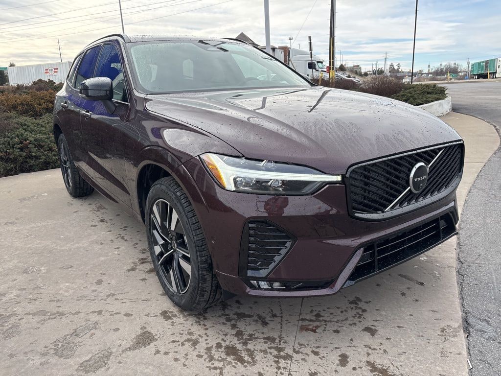 New 2026 Volvo XC60 B5 Plus SUV