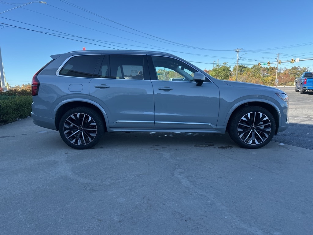 Certified 2025 Volvo XC90 B6 Plus 7-Seater SUV