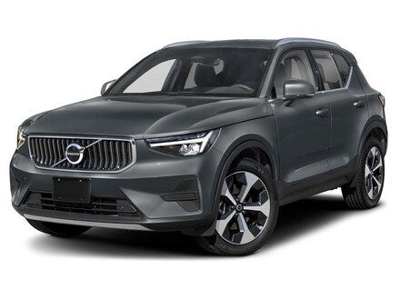 2025 Volvo XC40 B5 Core Bright Theme SUV