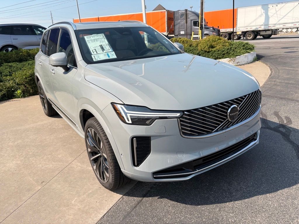 New 2026 Volvo XC90 B5 Plus 7-Seater SUV
