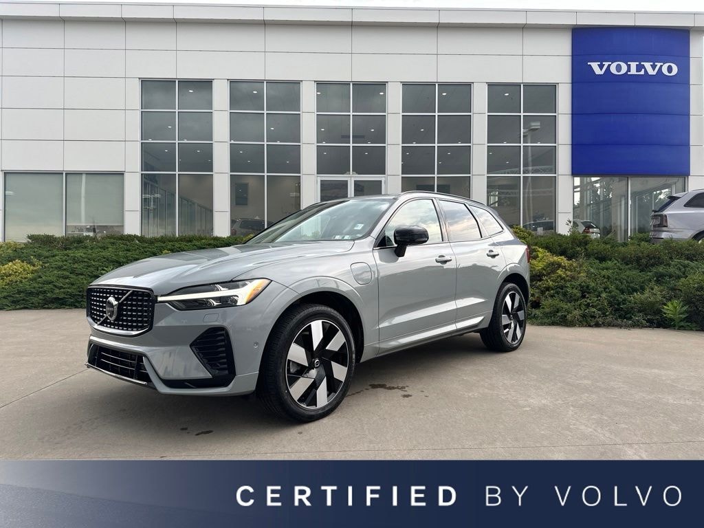 Certified 2025 Volvo XC60 Plug-In Hybrid T8 Plus SUV