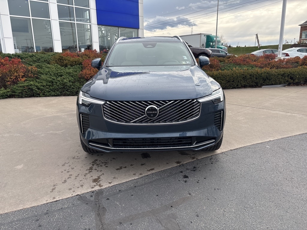 New 2026 Volvo XC90 B6 Plus 7-Seater SUV