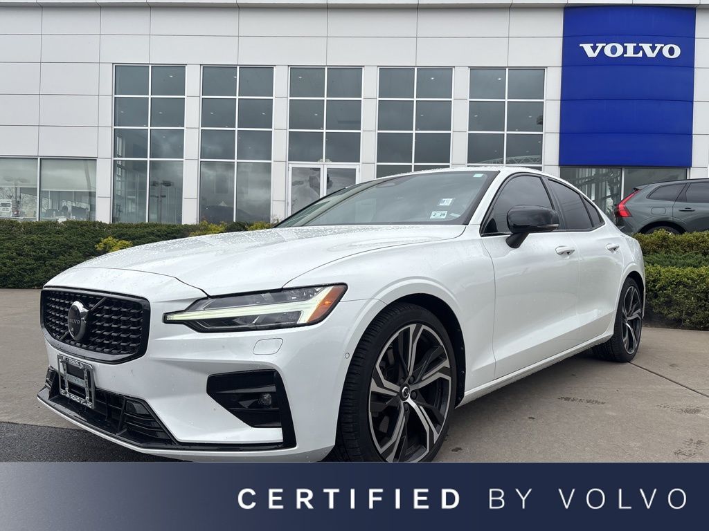 2024 Volvo S60 Sedan 
